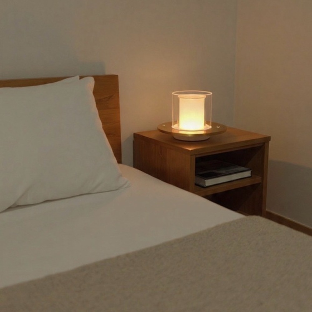 Brand New (NWT) Gold LED Candle Light Holder with Touch Sensor and USB charger